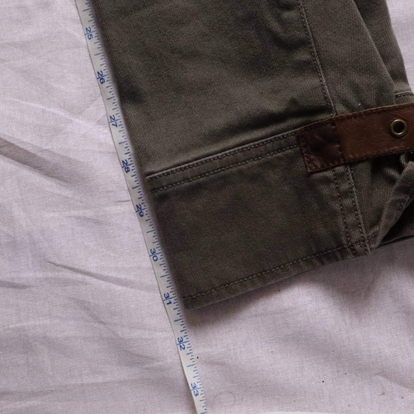 Ralph Lauren Women's Olive Green Cargo Pants Leather Trim Zipper Pockets Size 2 - Picture 14 of 14